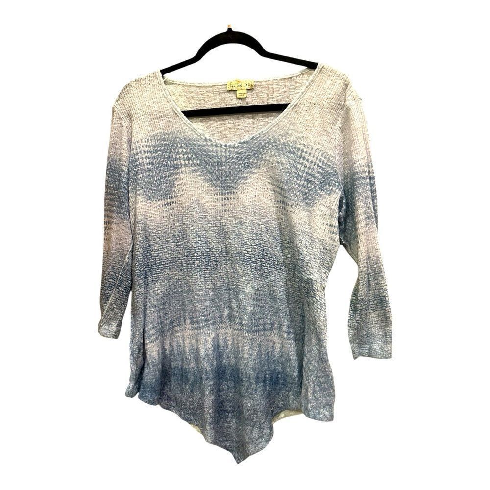 Live and let live Y2K asymmetrical hem line blue & white slight texture